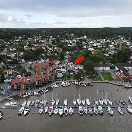 House In Son Old Town - Oslo Fjord *