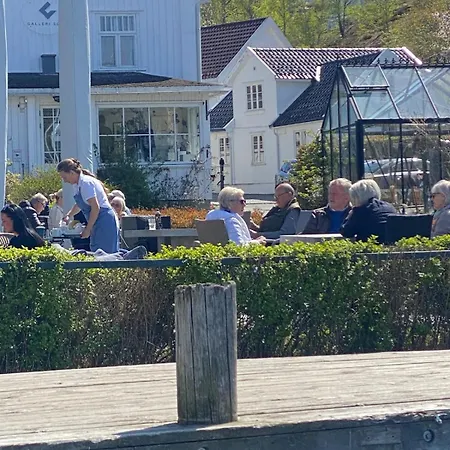 House In Son Old Town - Oslo Fjord